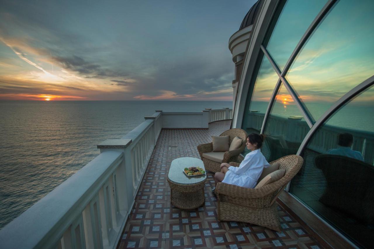 Castello Mare All Inclusive Resort Batumi Exterior foto